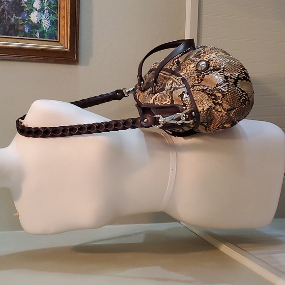 Like new BE & D python shoulder bag - Picture 4 of 11